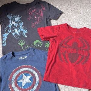 Marvel T shirt lot Spider Man Captain America Hulk